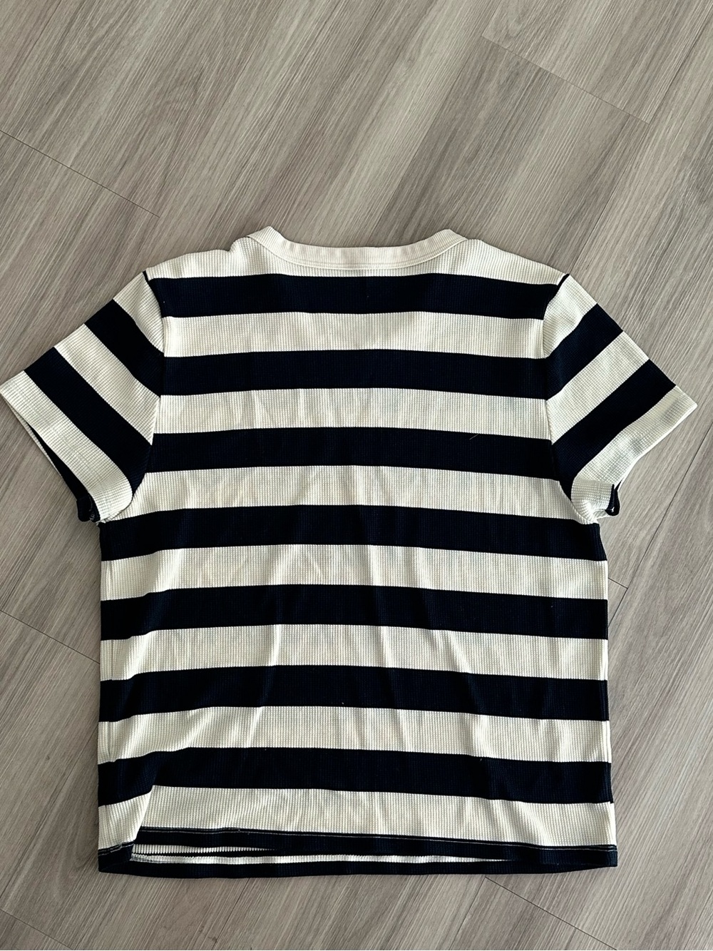 American Eagle striped rib tee - Picture 3 of 3